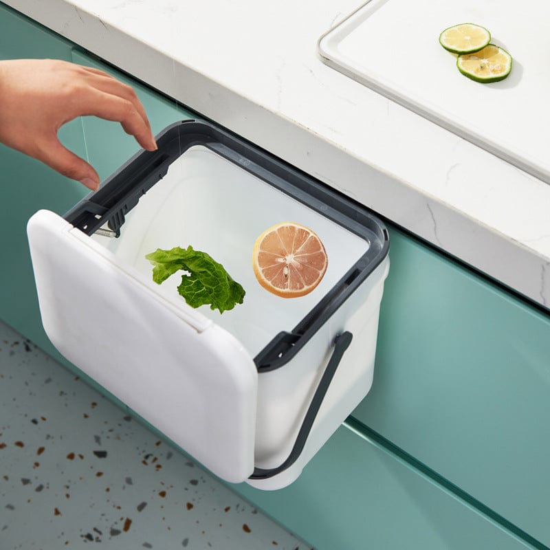 wall mounted trash can